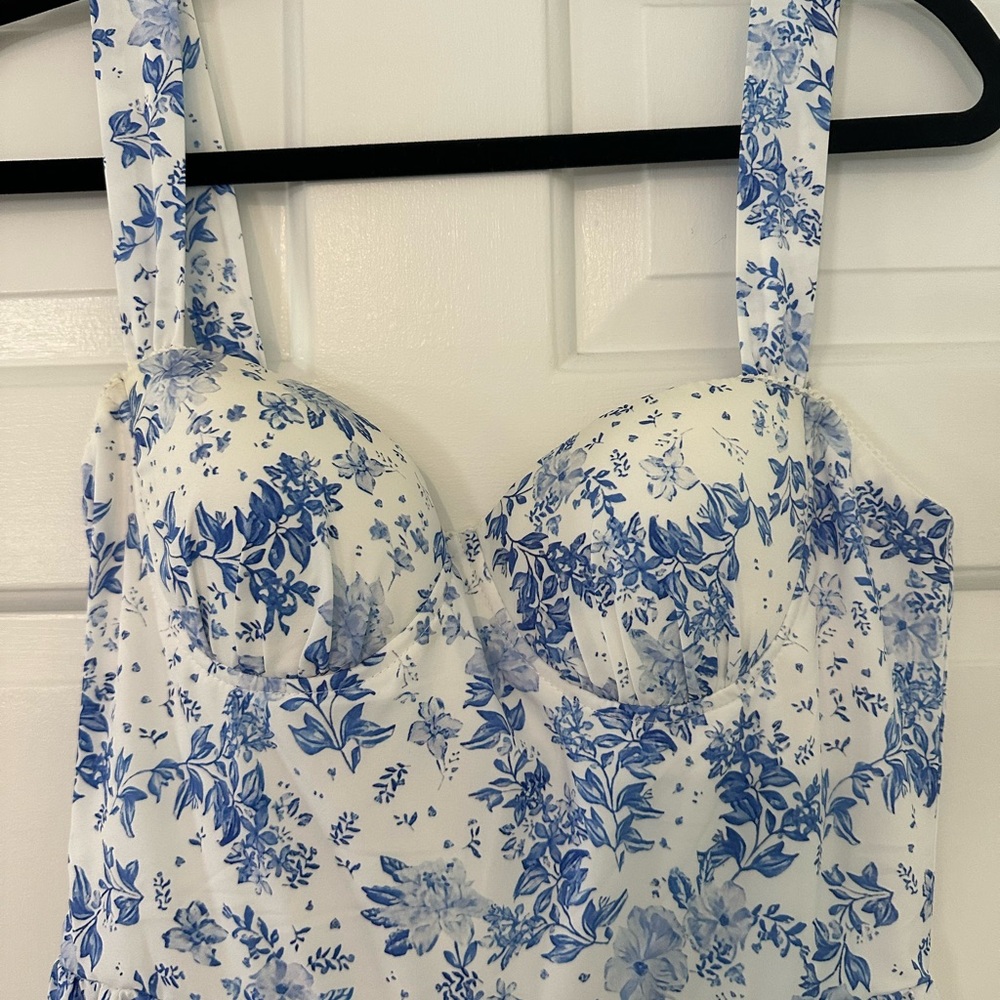 Blue floral maxi dress - Picture 4 of 5